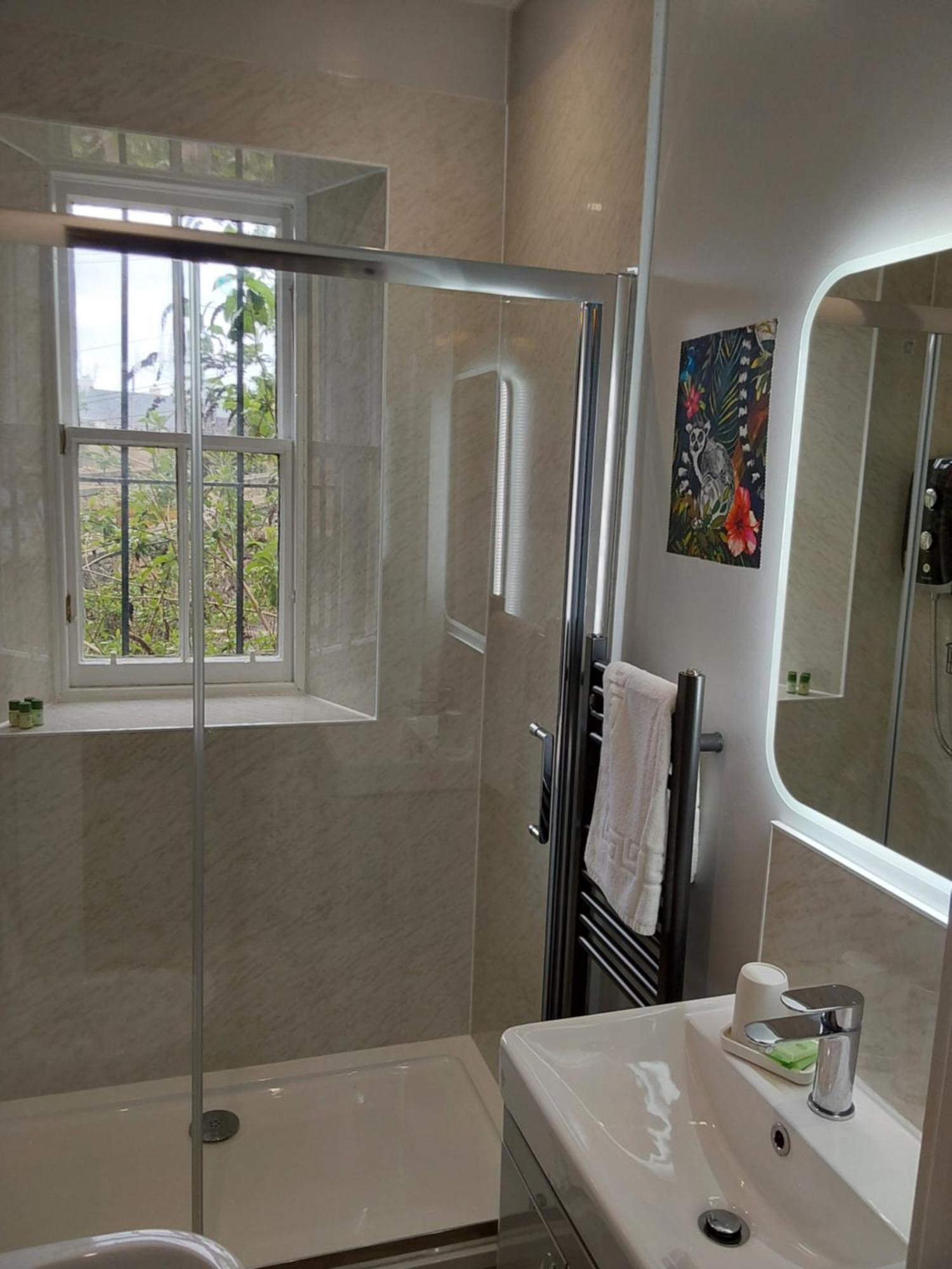 East Claremont Guest House إدنبرة المظهر الخارجي الصورة
